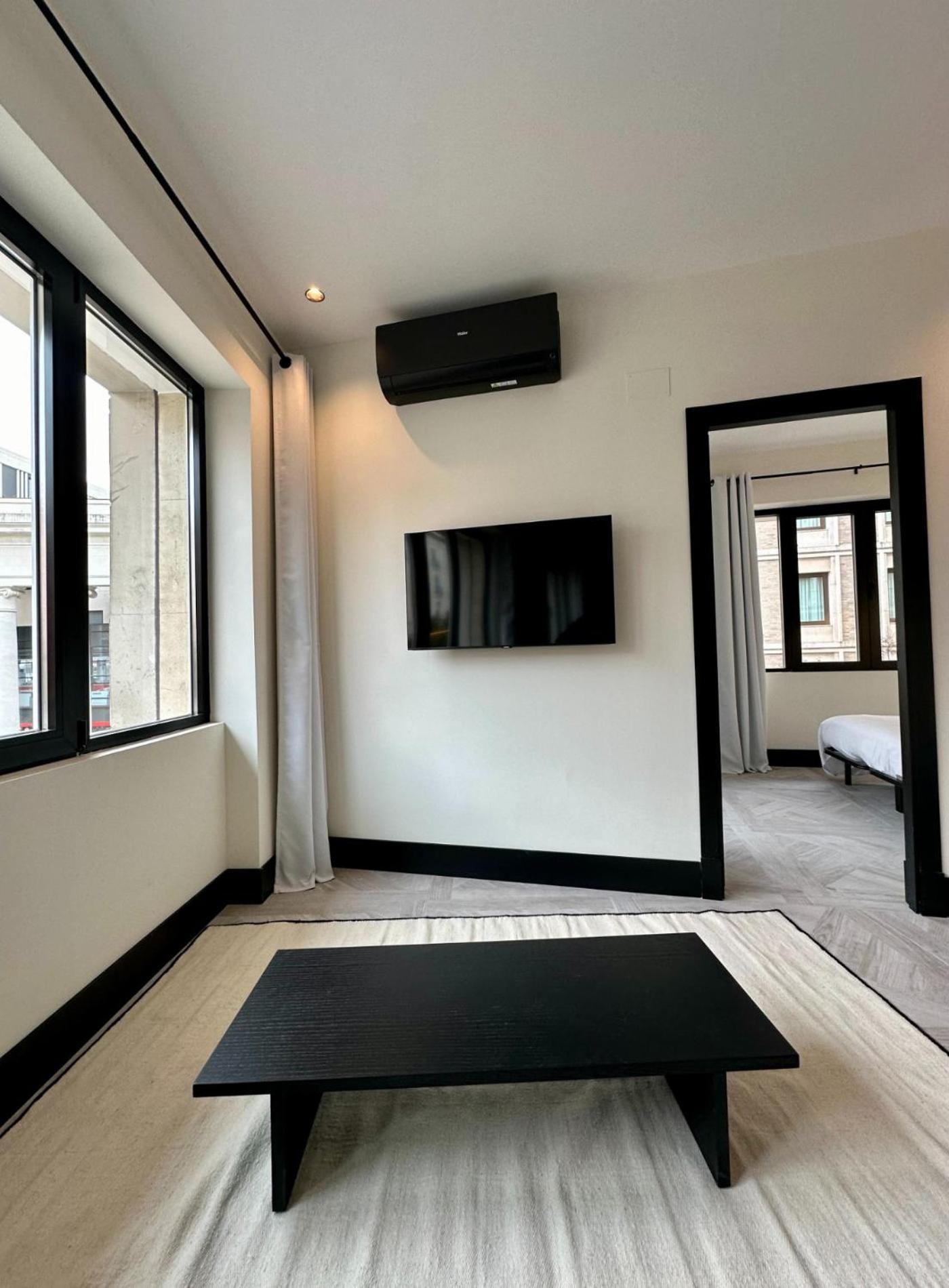Chic Apt Para 4Pax En Plaza Del Carmen-Gran Via E2 Madrid Bagian luar foto