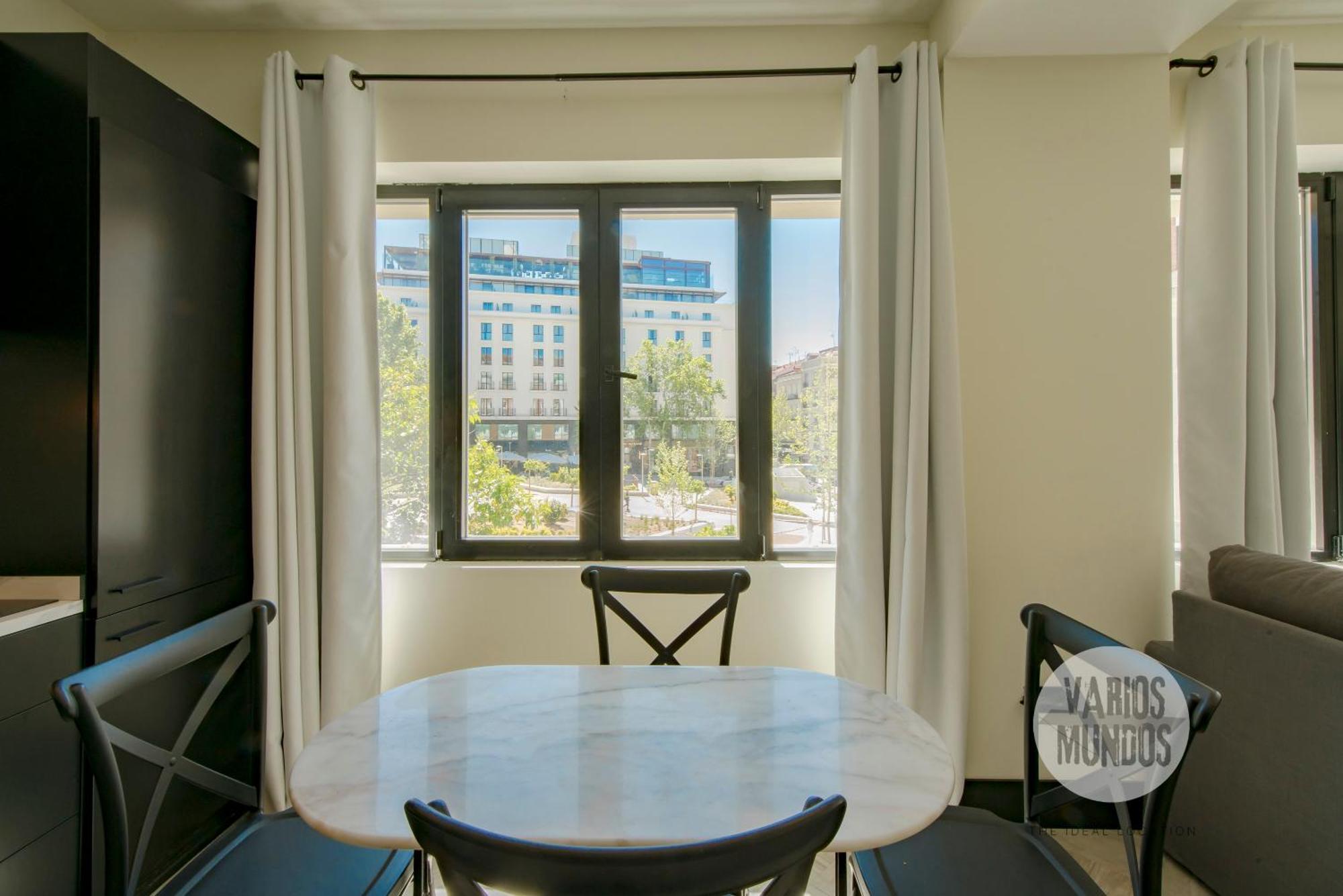 Chic Apt Para 4Pax En Plaza Del Carmen-Gran Via E2 Madrid Bagian luar foto